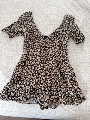 Urban Outfitters floral romper thumbnail 1