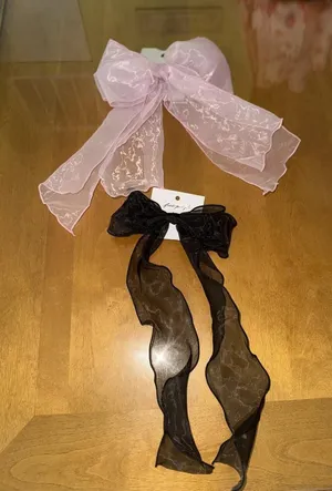 The Free People/urban outifferters sheer organza hair bows thumbnail 1