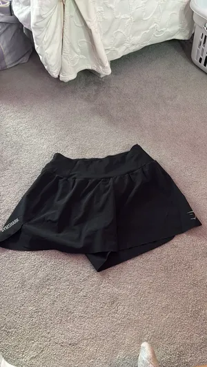 Black Gymshark Shorts thumbnail 2