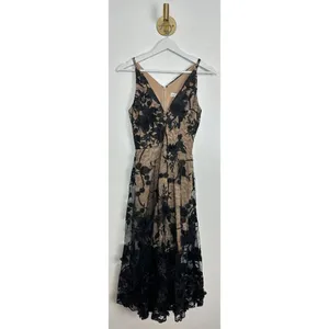 DRESS THE POPULATION Audrey Embroidered Fit & Flare Dress Black/Nude Size Small thumbnail 4
