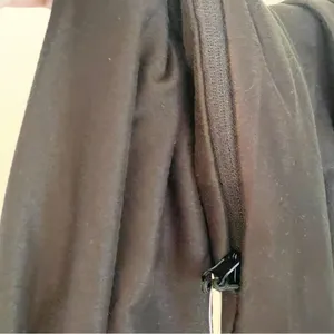 Beyond Yoga Hidden Pocket Infinity Scarf Black NEW‎ Athleisure Athletic thumbnail 3