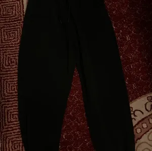 Black Sweatpants Size XL thumbnail 2