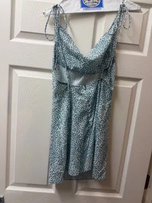 Beginning Boutique Sage green floral dress thumbnail 2