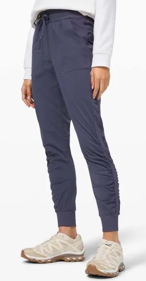 Lululemon Beyond the Studio Jogger
Cadet‎ Blue 4 thumbnail 1