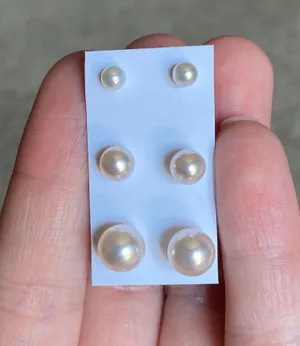 ‼️Faux Pearl Earrings‼️ thumbnail 4