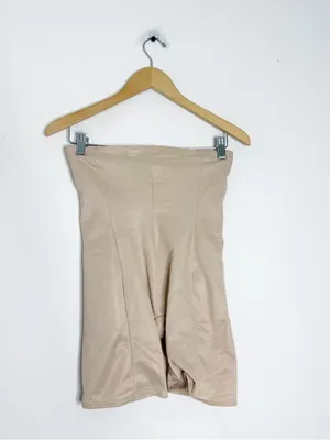 Miraclesuit Nude High Waisted Shapewear Shorts XL Tummy Control thumbnail 2