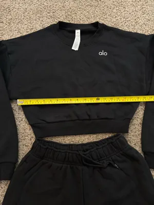 Accolade Set 🖤Cropped Crewneck + Shorts (Black) thumbnail 5
