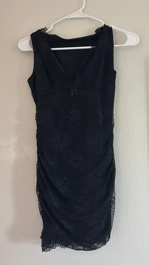 Amazon Black Dress thumbnail 1
