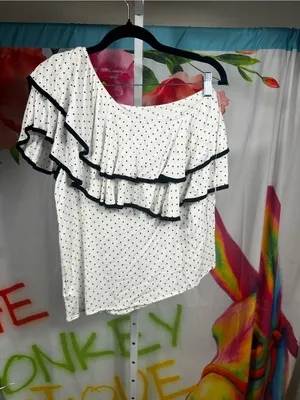 P215. Ro & De White Polka Dot One-Shoulder Ruffle Top with Black Trim thumbnail 3