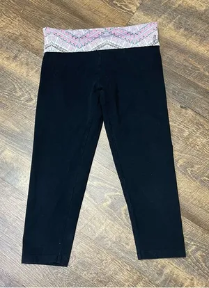 Victoria's Secret Yoga Capri Leggings Size Small Fold Over Black Pink Teal Y2K thumbnail 1