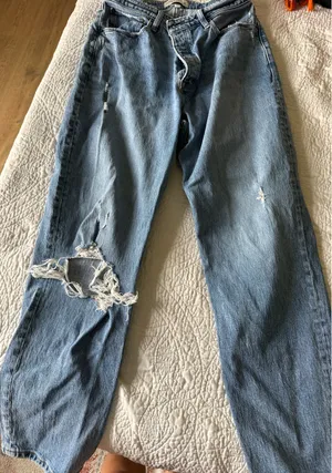 Abercrombie and Fitch Dad high-rise jeans curve love thumbnail 1