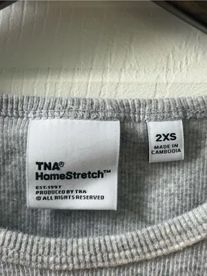 Aritzia Tna Homestretch Rib Crew Waist Tank in Heather Gray thumbnail 4
