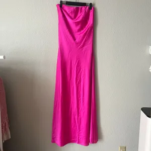 Show Me Your Mumu Taylor Tube Maxi Dress Hot Pink Size Large NWT thumbnail 3