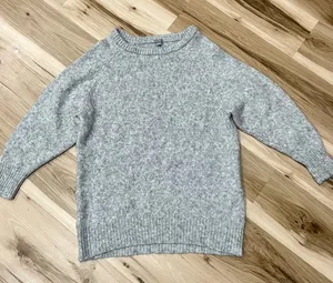 Aerie Grey Soft Sweatshirt Women’s Small thumbnail 1