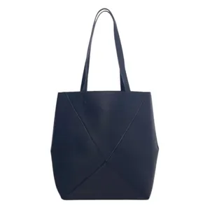 ✨ Walter Baker x‎ CURATEUR Kate Tote Bag Navy Blue NWT ✨ thumbnail 3