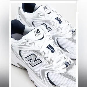 New Balance White and Gray Women's Shoes thumbnail 2