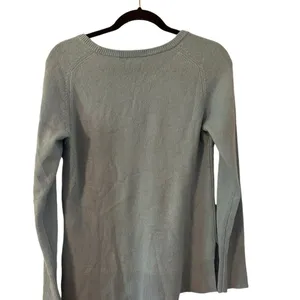 Halogen Light‎ Blue Cashmere Crewneck Light Blue Sweater Side Slits Size Small thumbnail 2