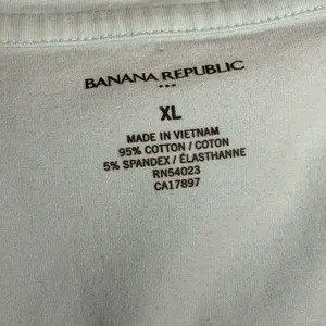 Banana Republic tee XL thumbnail 2