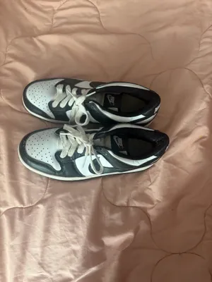 Nike Panda Dunk Low thumbnail 2