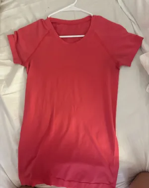 Lululemon Swiftly Tech Short Sleeve 2.0 thumbnail 1