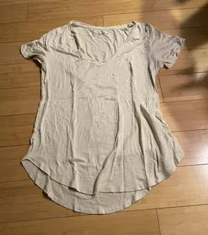 Abercrombie & Fitch Cream V Neck Tee thumbnail 1