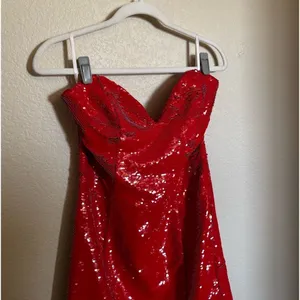 h:ours‎ Zali Mini Dress in Red Gaga Size Small Sequins Cocktail Dress thumbnail 4