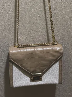 Michael Kors White Bag thumbnail 1