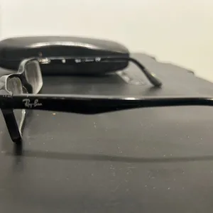 Ray-Ban Black Classic Rectangular Glasses thumbnail 4