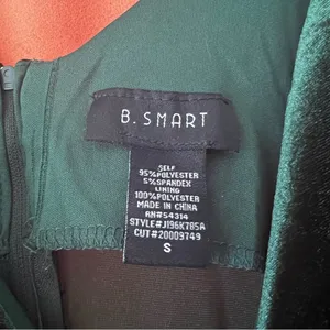 B. Smart Green Velvet Formal Dress thumbnail 3