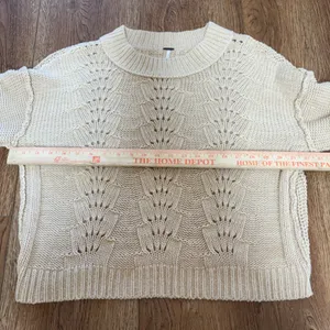 Free People Cream Knit Sweater Women's L Crewneck Slight Crop Cottage Minimalist thumbnail 5