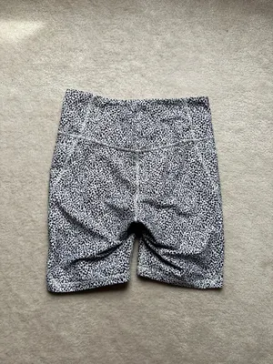 Old Navy Biker Shorts thumbnail 4