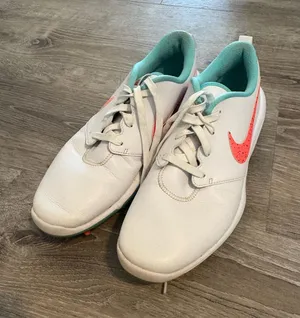 Nike Golf Sneakers thumbnail 1
