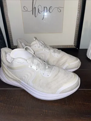 Lululemon Athletica Blissful 2 Women's Sneakers Size 8 thumbnail 2