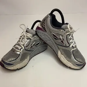 Brooks Women's Addiction‎ 10 Running Shoe size 7 A20 thumbnail 8