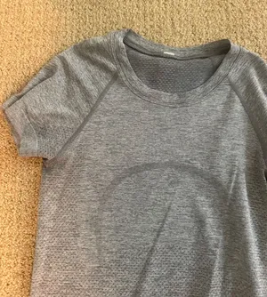 Lululemon Swiftly Tech Short Sleeve thumbnail 1