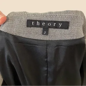 Theory Wool Fitted Blazer In Grey thumbnail 9
