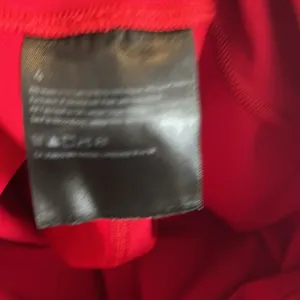 Lululemon Lunar New Year 2023 Wunder Under HR Legging 25” Dark Red Size 4 EUC thumbnail 12