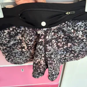 Lululemon Shorts thumbnail 4
