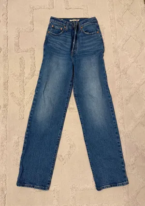 Ribcage Levi’s Jeans thumbnail 1