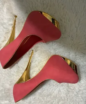 Shiekh Pink and Gold Stiletto Platform Pumps thumbnail 3