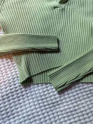 h&m ribbed cropped polo top thumbnail 4