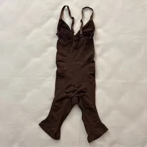 SKIMS (B20) Sculpting Seamless Mid-Thigh NWOT Bodysuit M thumbnail 2