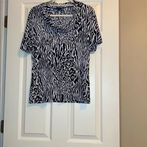 Cable & Gauge Top Zebra Print w/swoop neck Like New Size M thumbnail 5