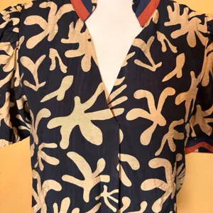 THML Puff Sleeve Blouse Black Beige‎ Abstract Print Mandarin Collar Size S thumbnail 3