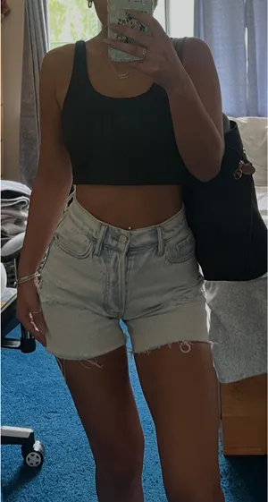 PacSun Ripped Light Wash Shorts thumbnail 1
