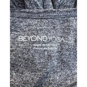Beyond Yoga Crossroads Bralet Front Twist Gray Space Dye Crop Top Small thumbnail 6