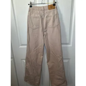 BDG High Rise Puddle Pink Wide Leg‎ Jeans Women's Size 25 100% Cotton thumbnail 3