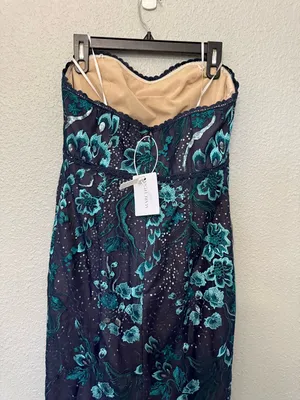 NWT Marchesa Notte Strapless Embroidered Sequin Tea Length DressSize 10 thumbnail 4