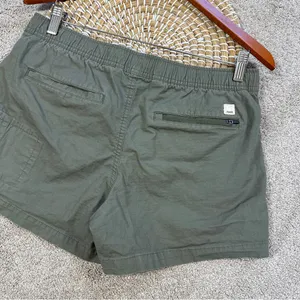Vuori Women's Ripstop Climber Shorts 3" Mid Rise Outdoor in Green Size L thumbnail 8