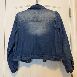 Between Us Womens Medium Wash Denim Jacket Blue Cotton Button Front Size L thumbnail 3